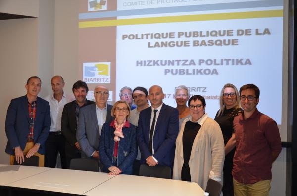 Hizkuntza politikaren aitzinamendua Biarritzen