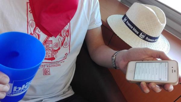 Kantari: Euskaraz kantatzeko aplikazio bat