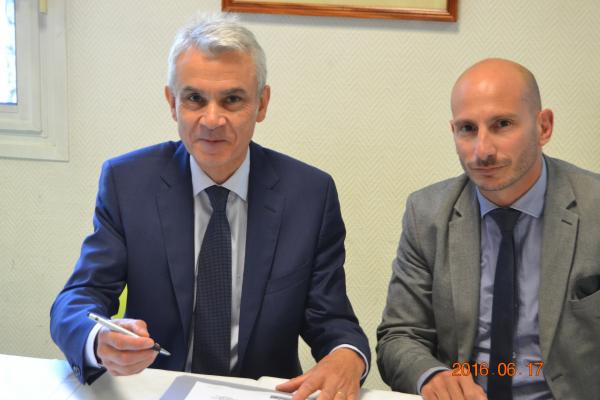 Le Centre Hospitalier de Saint-Palais s'engage en faveur de la langue basque avec l'OPLB