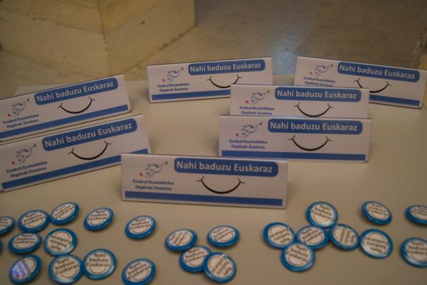 Ospitalea euskararen alde engaiatzen da