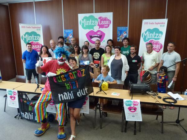 Abian da Mintzalasai!